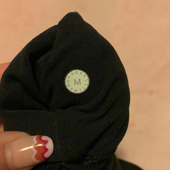 Lululemon Reveal Crop (15") - Picture 5 of 5